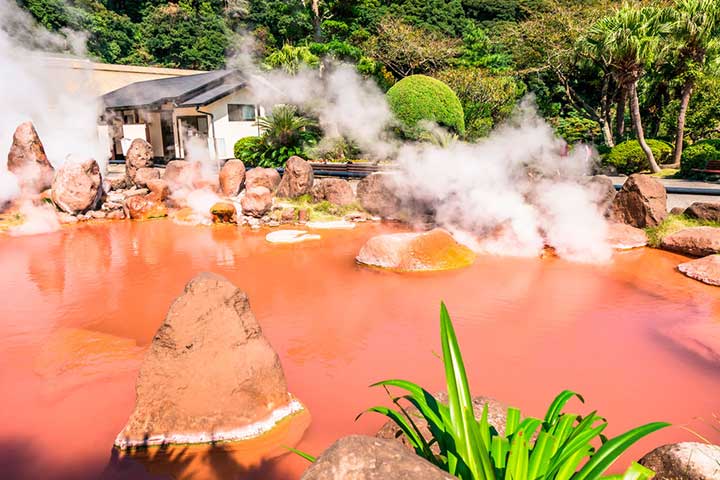 Chinoike Jigoku, Japan